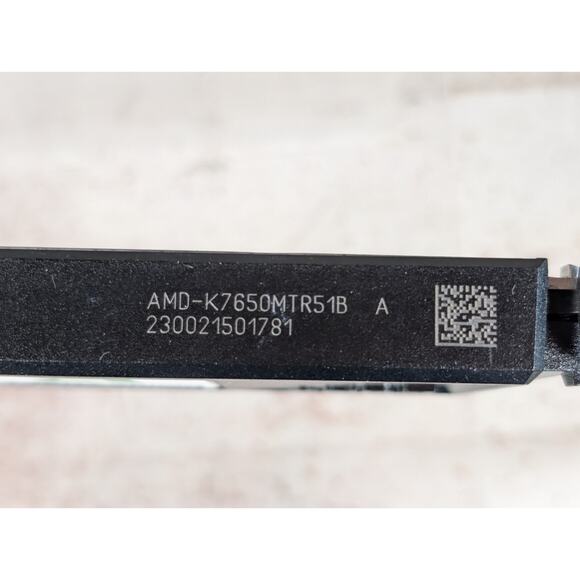 AMD ATHLON 650 AMD-K7650MTR51B A Slot A 242 Pluto Core 650MHz 1.6V - Picture 3 of 9